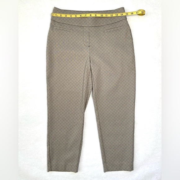 Apt. 9 Brynn Women’s Gray Pattern Cropped Pull On Stretch Pants Size 8 - Picture 10 of 13